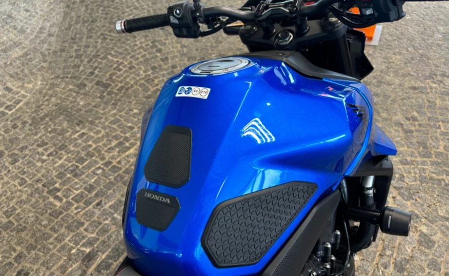 Angebot Honda CB750 Hornet Bild 7: Angebot Honda CB750 Hornet