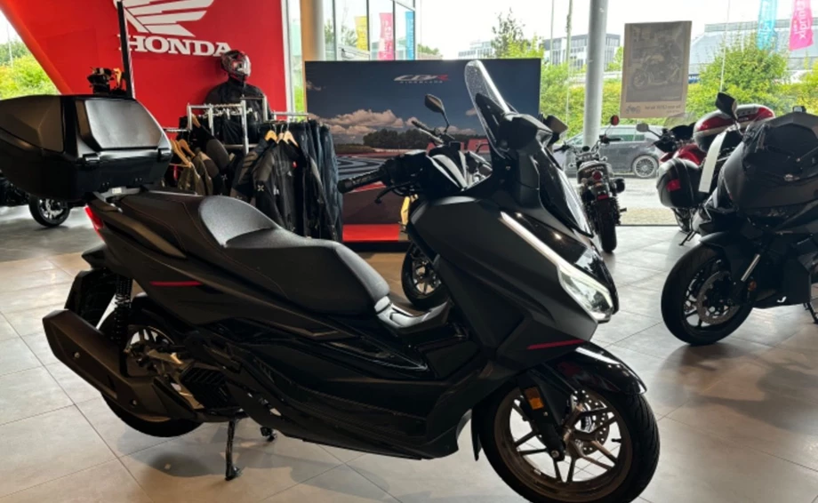Angebot Honda Forza 125 Bild 4: Angebot Honda Forza 125