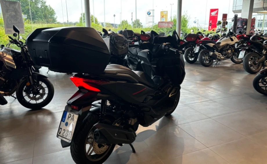 Angebot Honda Forza 125 Bild 5: Angebot Honda Forza 125