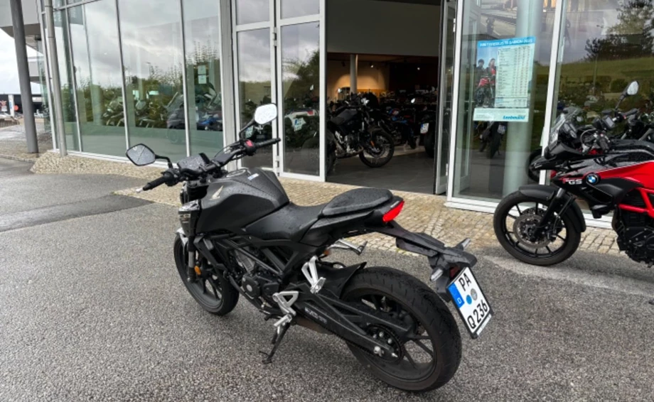 Angebot Honda CB125R Bild 5: Angebot Honda CB125R