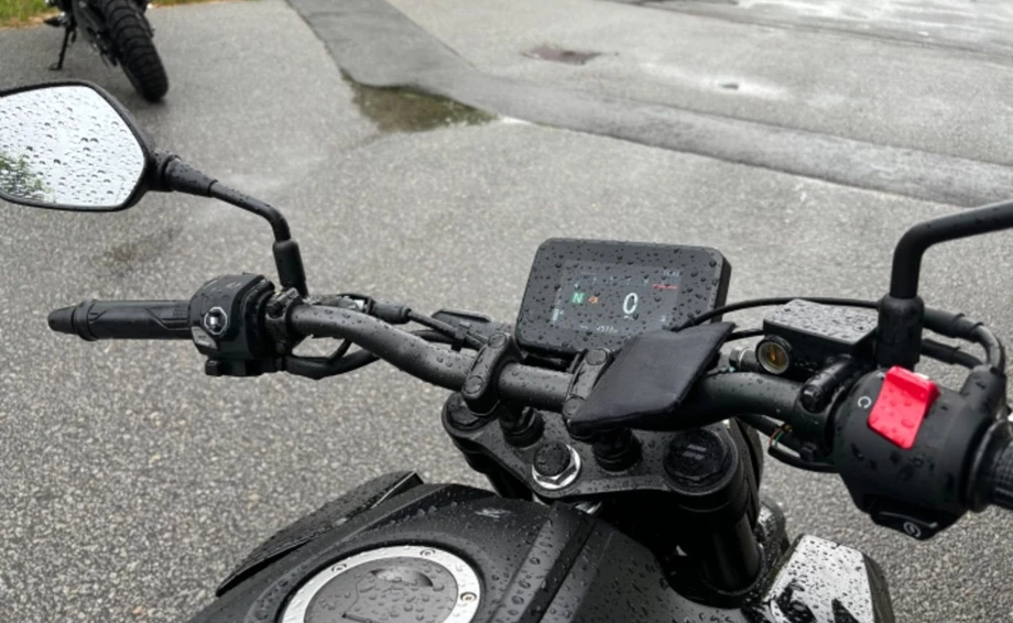 Angebot Honda CB125R Bild 7: Angebot Honda CB125R