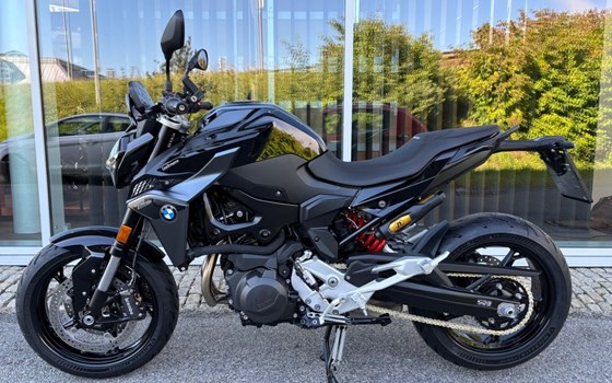 Gebrauchtmotorrad BMW F 900 R - Bild 3