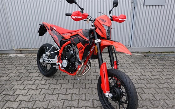 Neufahrzeug SWM SM 125 R - Bild 1