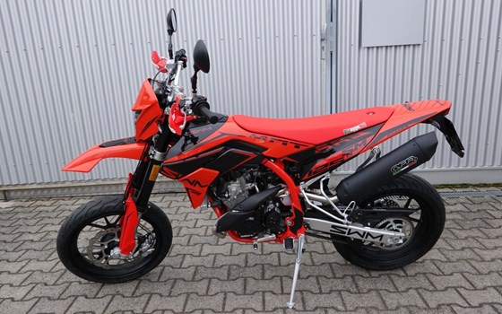 Neufahrzeug SWM SM 125 R - Bild 4