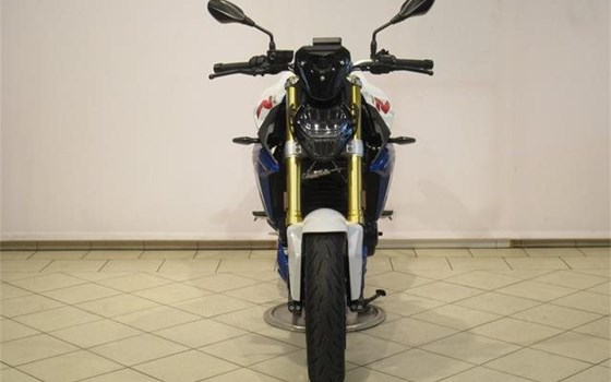 Gebrauchtmotorrad BMW F 900 R - Bild 3 Gebrauchtmotorrad BMW F 900 R - Bild 3