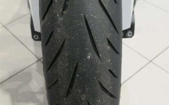 Gebrauchtmotorrad BMW F 900 R - Bild 9 Gebrauchtmotorrad BMW F 900 R - Bild 9