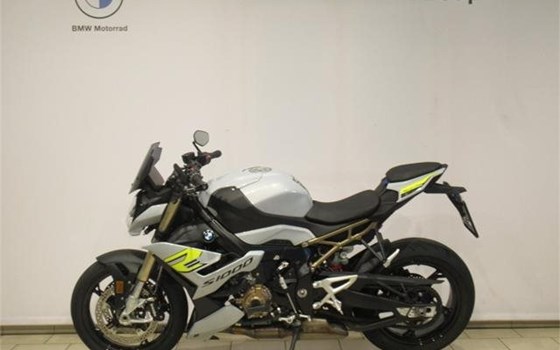 Gebrauchtmotorrad BMW S 1000 R - Bild 5 Gebrauchtmotorrad BMW S 1000 R - Bild 5