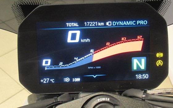 Gebrauchtmotorrad BMW S 1000 R - Bild 8