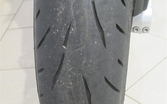 Gebrauchtmotorrad BMW S 1000 R - Bild 9