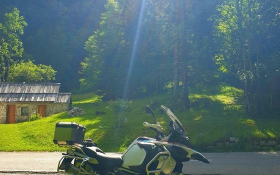 Gebrauchtmotorrad BMW R 1250 GS Adventure - Bild 9 Gebrauchtmotorrad BMW R 1250 GS Adventure - Bild 9