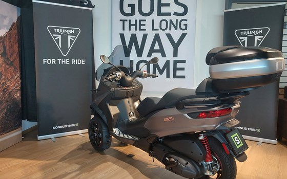 Gebrauchtmotorrad Piaggio MP3 500 Sport Advanced - Bild 8 Gebrauchtmotorrad Piaggio MP3 500 Sport Advanced - Bild 8