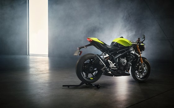 Neufahrzeug Triumph Speed Triple 1200 RX - Bild 19