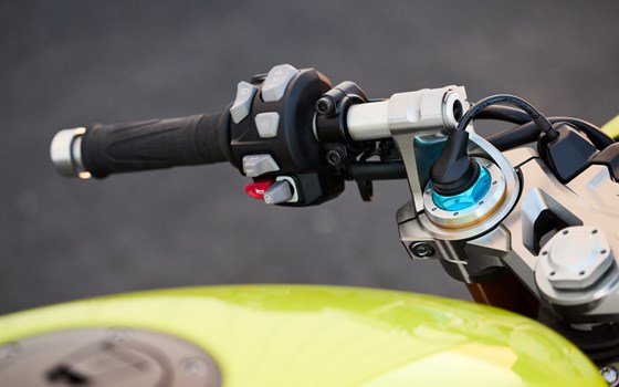 Neufahrzeug Triumph Speed Triple 1200 RX - Bild 24