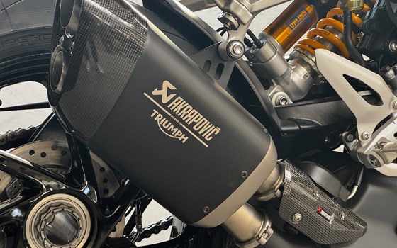 Neufahrzeug Triumph Speed Triple 1200 RX - Bild 15