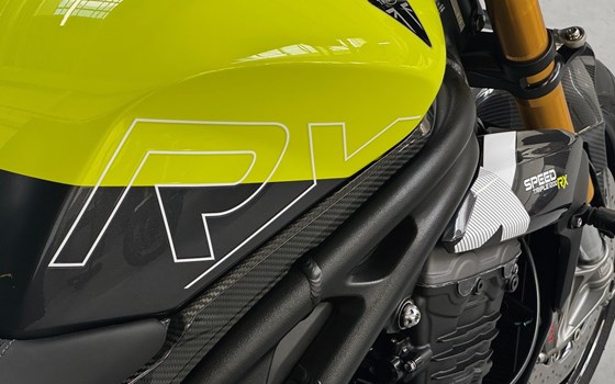 Neufahrzeug Triumph Speed Triple 1200 RX - Bild 16