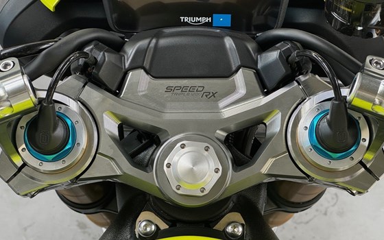 Neufahrzeug Triumph Speed Triple 1200 RX - Bild 9