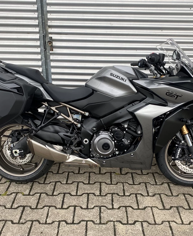 Suzuki GSX-S1000GT<br />
