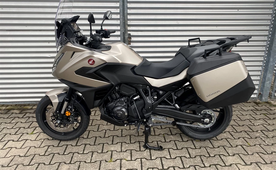Angebot Honda NT1100 Bild 5: Angebot Honda NT1100