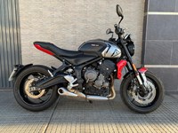 Triumph Trident 660