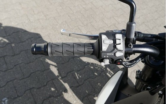 Neufahrzeug Kawasaki Z900 70kW - Bild 15