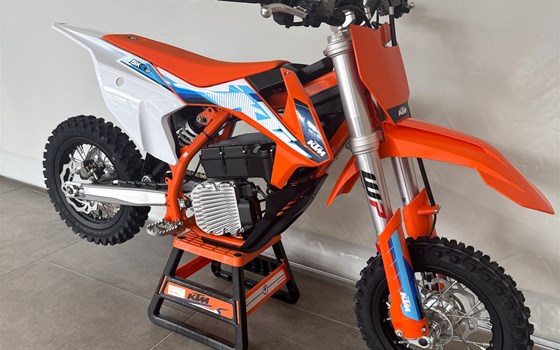 Neufahrzeug KTM SX-E 3 - Bild 2 Neufahrzeug KTM SX-E 3 - Bild 2