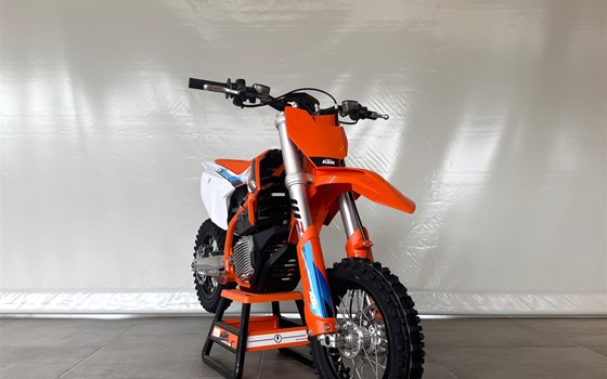 Neufahrzeug KTM SX-E 3 - Bild 5 Neufahrzeug KTM SX-E 3 - Bild 5