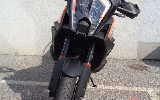 Gebrauchtmotorrad KTM 1290 Super Adventure S - Bild 3 Gebrauchtmotorrad KTM 1290 Super Adventure S - Bild 3