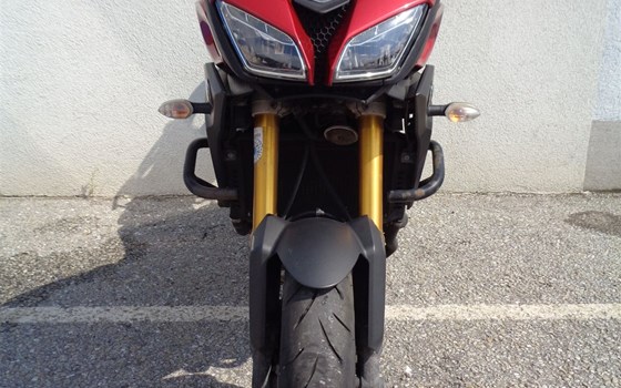 Gebrauchtmotorrad Yamaha Tracer 900 - Bild 3 Gebrauchtmotorrad Yamaha Tracer 900 - Bild 3