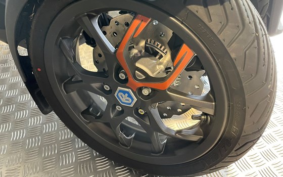 Neufahrzeug Piaggio MP3 530 HPE Exclusive - Bild 11