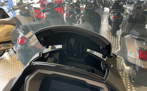 Neufahrzeug Piaggio MP3 530 HPE Exclusive - Bild 7