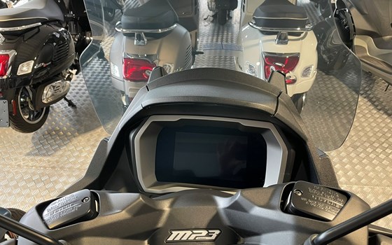Neufahrzeug Piaggio MP3 530 HPE Exclusive - Bild 3