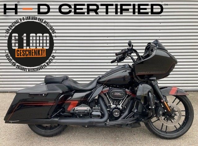 Harley-Davidson CVO Road Glide FLTRXSE (Black Earth/Vivid Black) - Bild 1