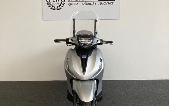 Neufahrzeug Piaggio Beverly 400 - Bild 5 Neufahrzeug Piaggio Beverly 400 - Bild 5
