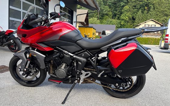 Gebrauchtmotorrad Triumph Tiger Sport 660 - Bild 2 Gebrauchtmotorrad Triumph Tiger Sport 660 - Bild 2