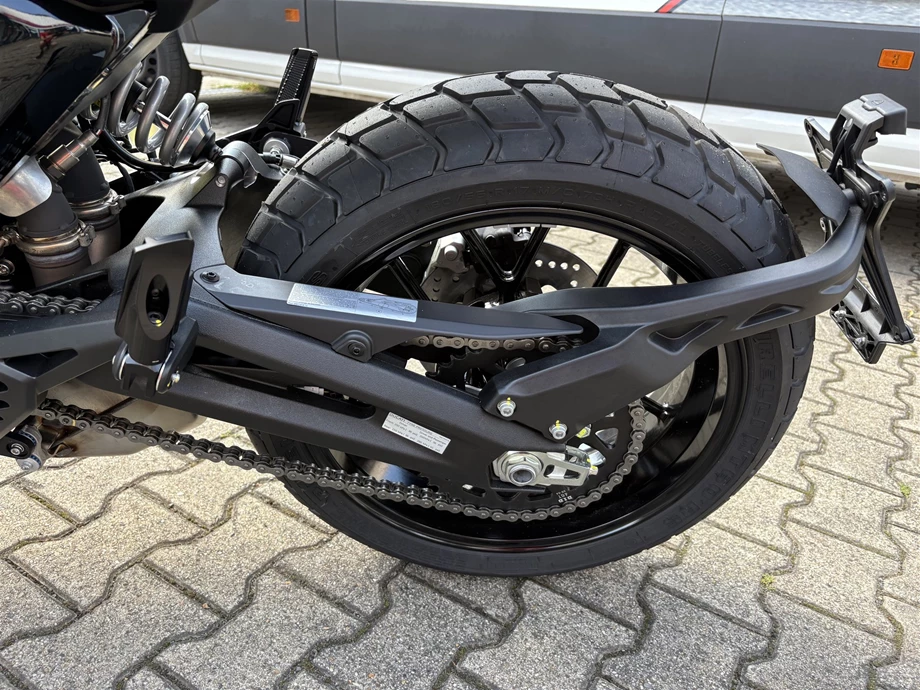 Angebot Ducati Scrambler 10° Anniversario Rizoma Edition Bild 19: Angebot Ducati Scrambler 10° Anniversario Rizoma Edition