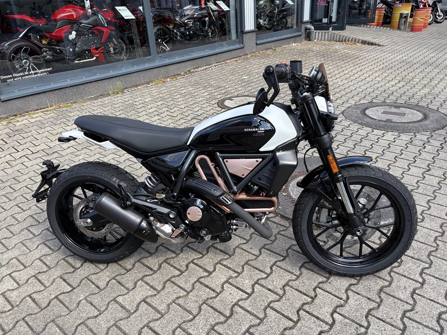 Angebot Ducati Scrambler 10° Anniversario Rizoma Edition Bild 7: Angebot Ducati Scrambler 10° Anniversario Rizoma Edition