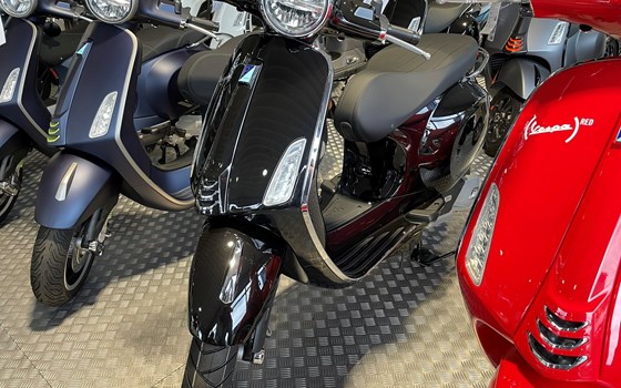 Neufahrzeug Vespa Primavera 125 - Bild 1