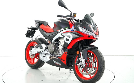 Motorrad Occasion Aprilia Tuono 660 - Bild 2
