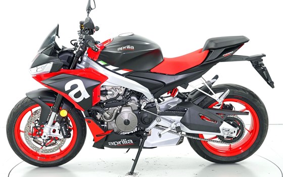 Motorrad Occasion Aprilia Tuono 660 - Bild 5