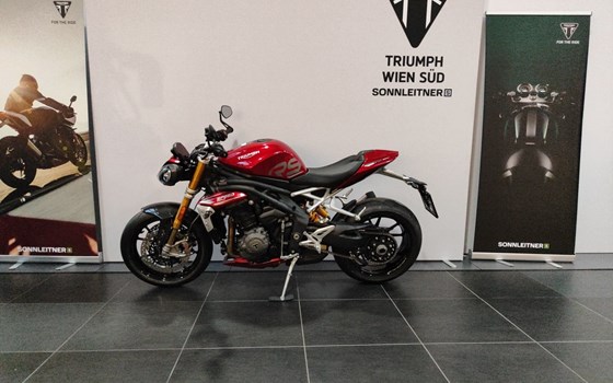 Neufahrzeug Triumph Speed Triple 1200 RS - Bild 1 Neufahrzeug Triumph Speed Triple 1200 RS - Bild 1
