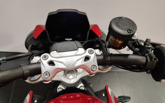 Neufahrzeug Triumph Speed Triple 1200 RS - Bild 6 Neufahrzeug Triumph Speed Triple 1200 RS - Bild 6