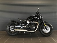 Gebrauchtmotorrad Triumph Bonneville Bobber ///- Custom-Umbau