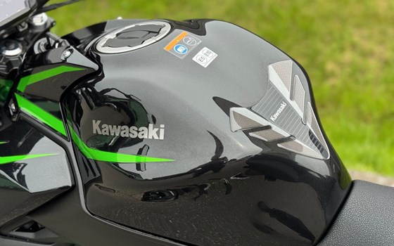 Gebrauchtmotorrad Kawasaki Z650 - Bild 10