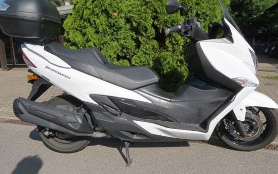 Gebrauchtmotorrad Suzuki Burgman 400 - Bild 4