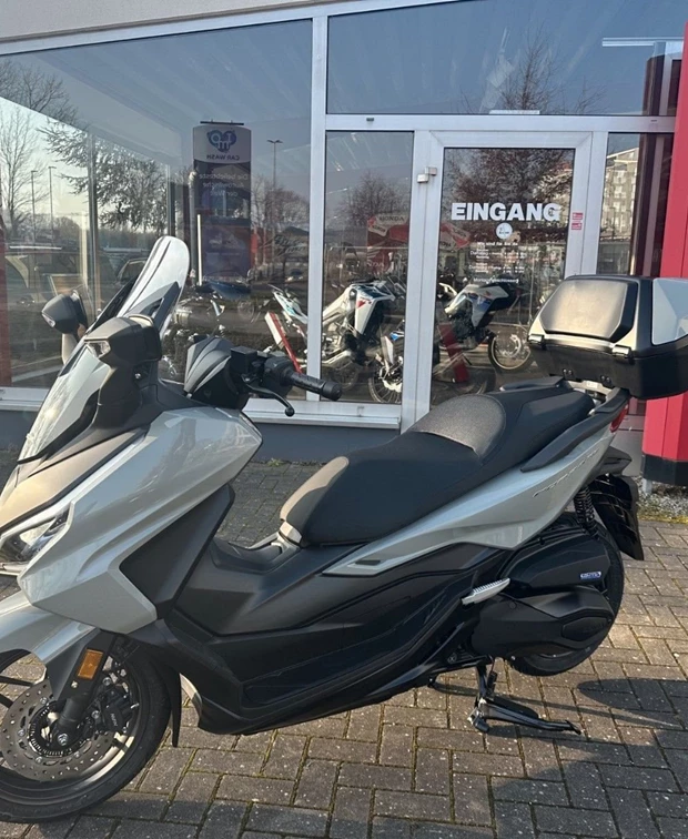Honda Forza 350<br />Modell 2025 Sofort verfügbar