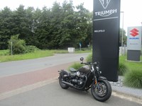Gebrauchtmotorrad Triumph Bonneville Bobber Black