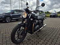 Gebrauchtmotorrad Triumph Speed Twin 900