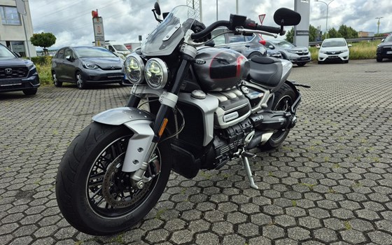 Gebrauchtmotorrad Triumph Rocket 3 GT - Bild 8