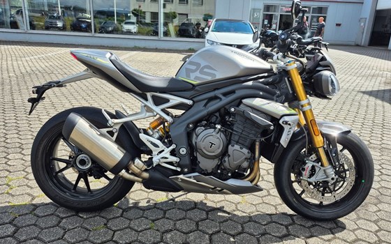 Gebrauchtmotorrad Triumph Speed Triple RS - Bild 2