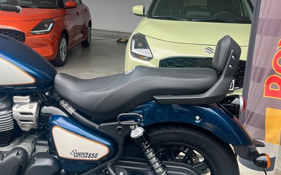 Neufahrzeug Royal Enfield Super Meteor 650 - Bild 5